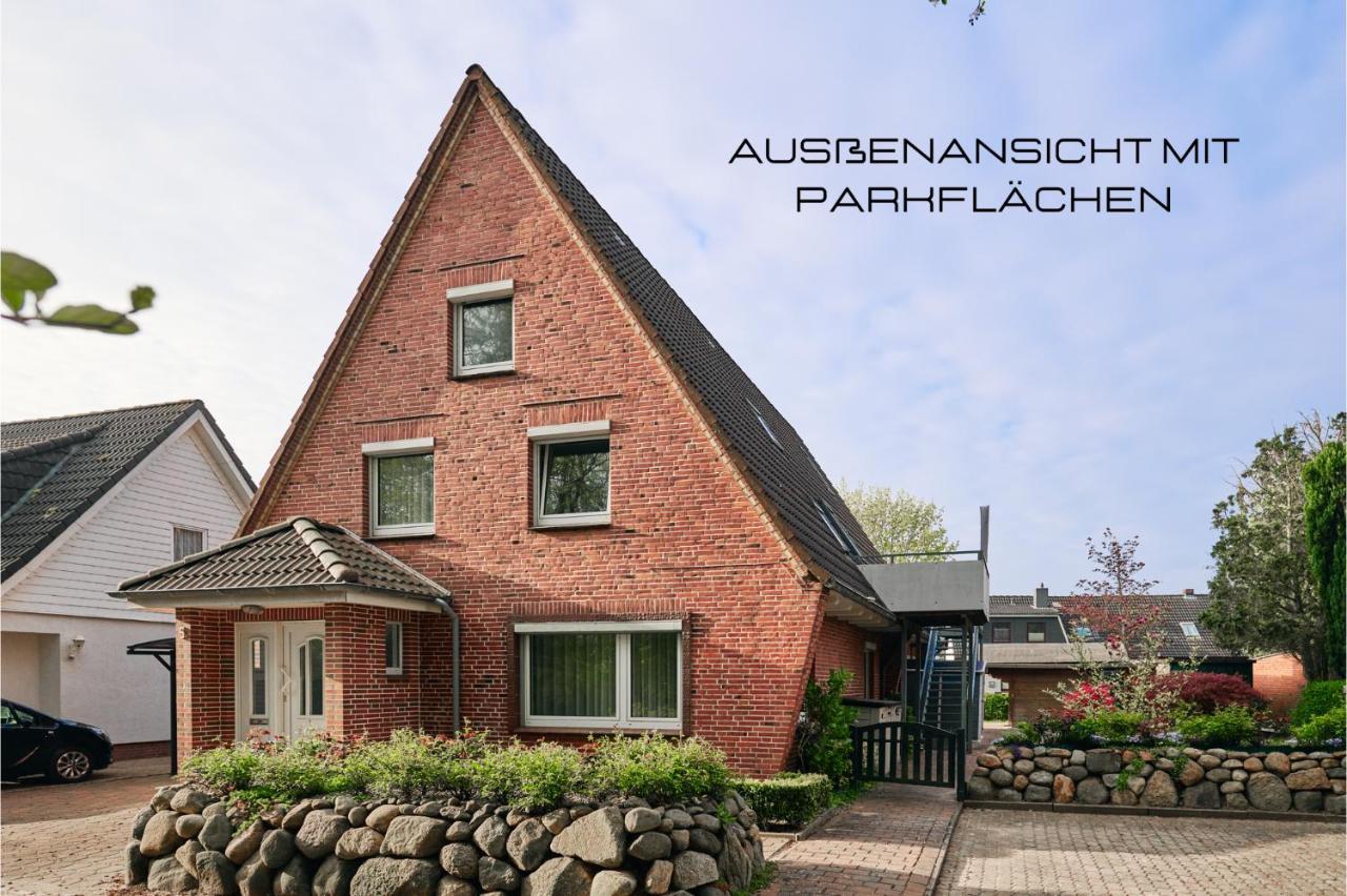 Ferienwohnung Mit Balkon In Zentraler Und Ruhiger Lage Busum Ngoại thất bức ảnh
